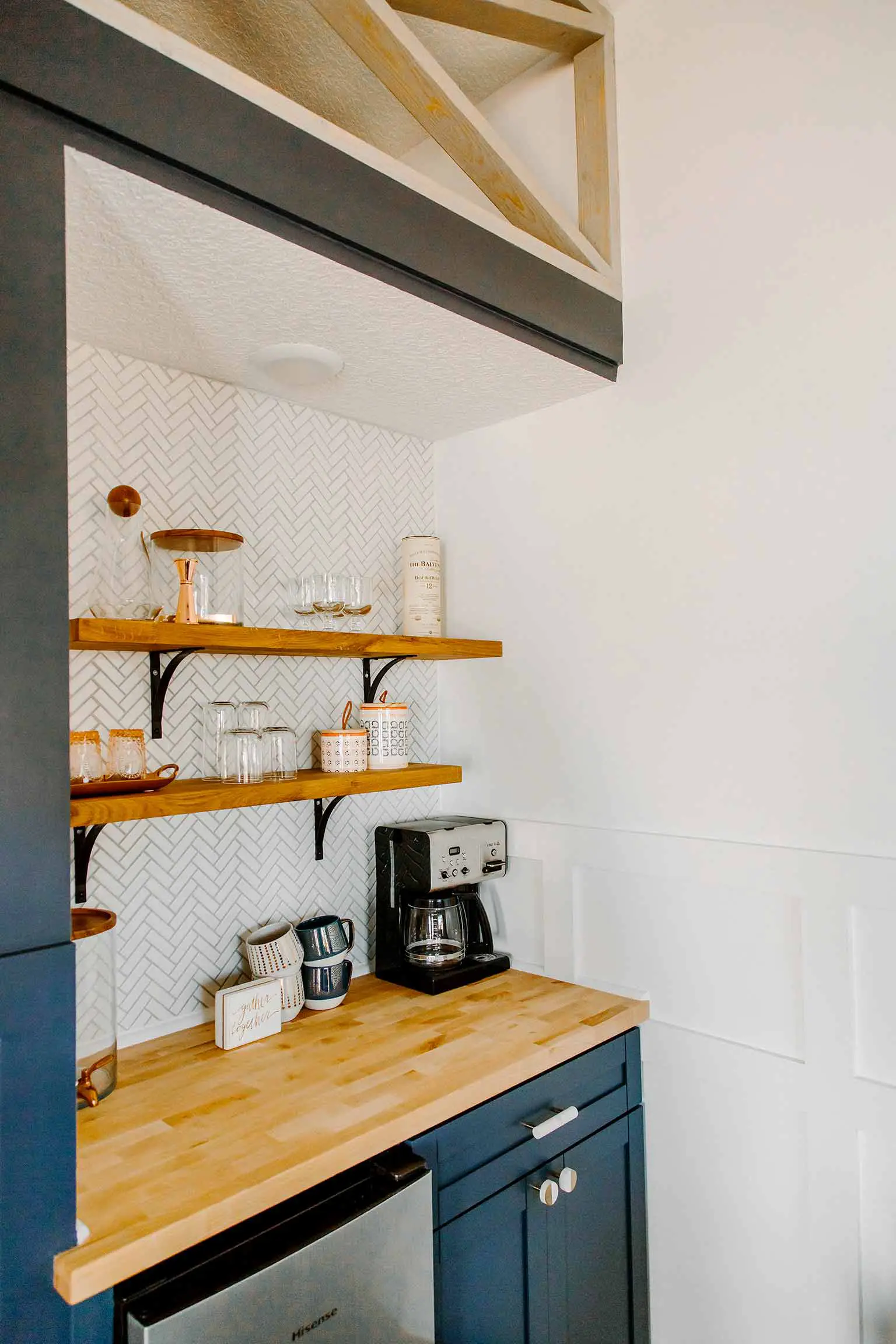 Kitchenette with hale navy cabinets, open shelving and herringbone tile - The Guest House Reveal - That Homebird Life Blog