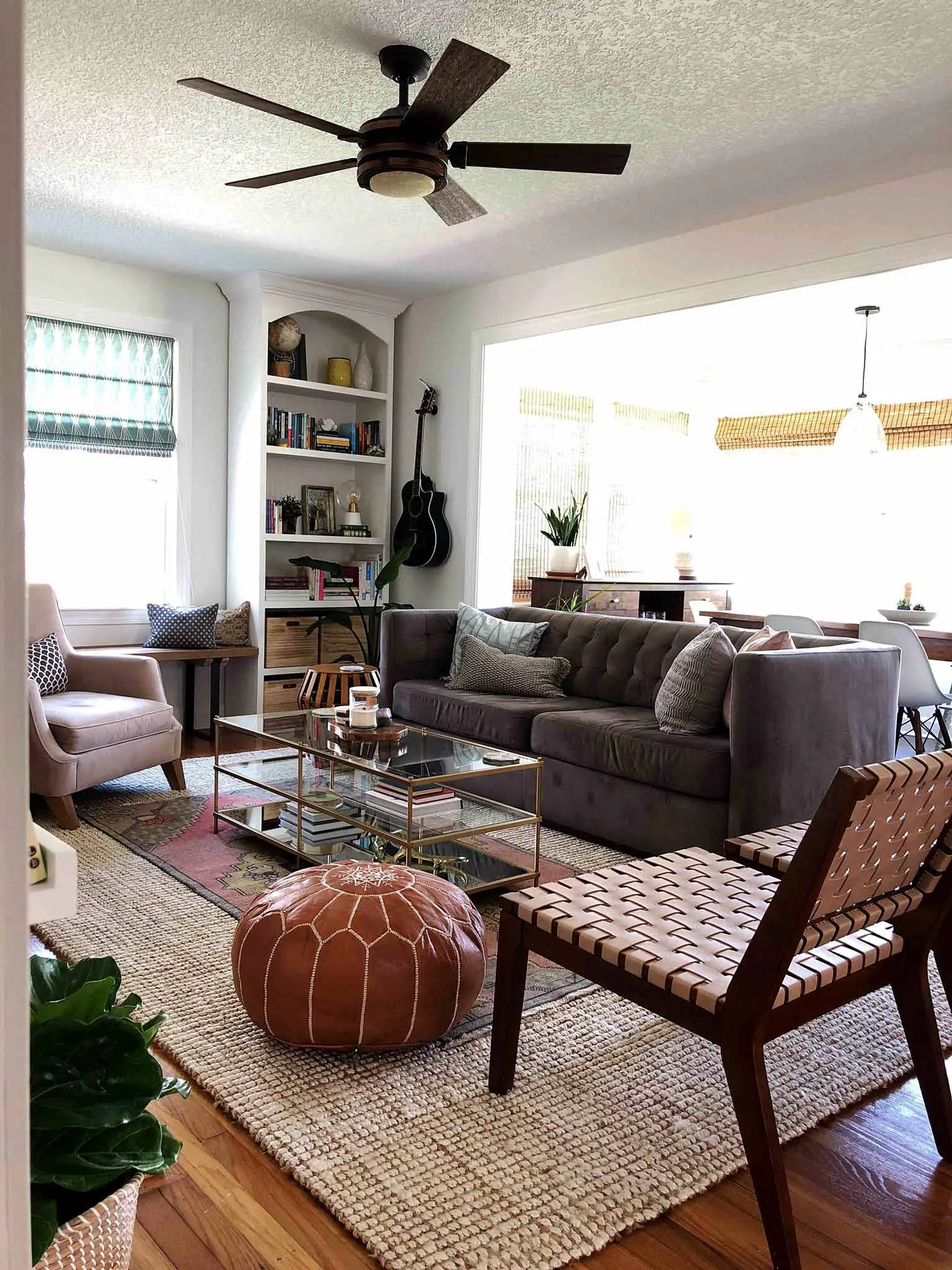 Layered and cozy living room - boho mid century modern - That Homebird Life Blog