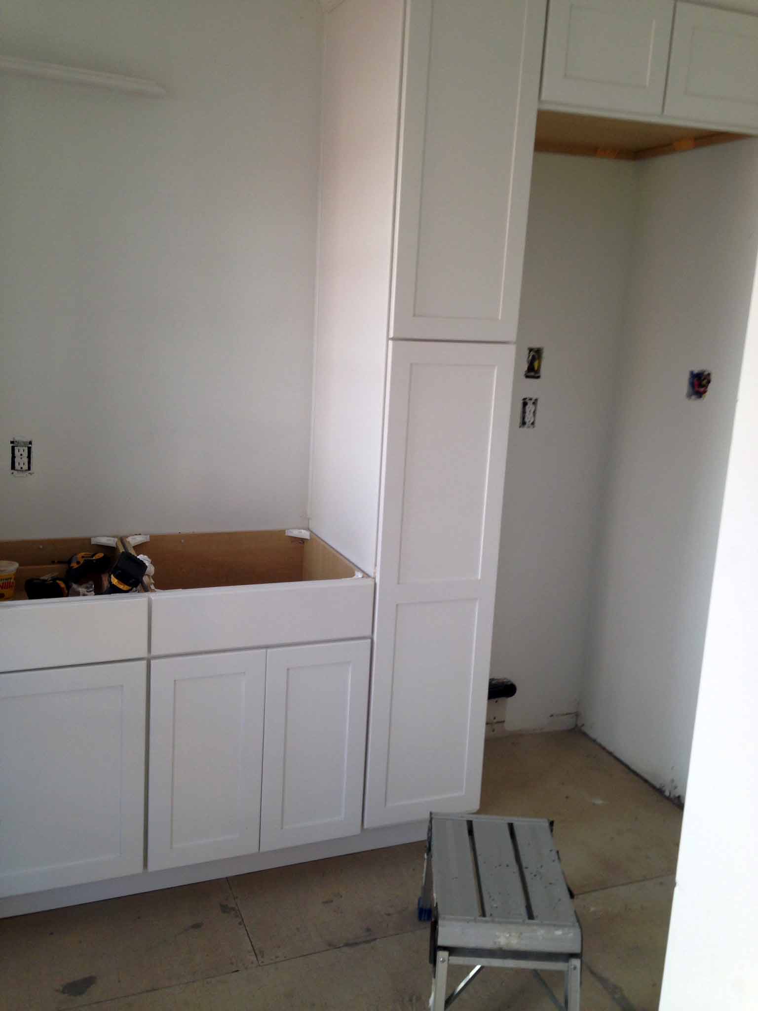 Mudroom/Laundry Room Cabinetry Being Installed - That Homebird Life