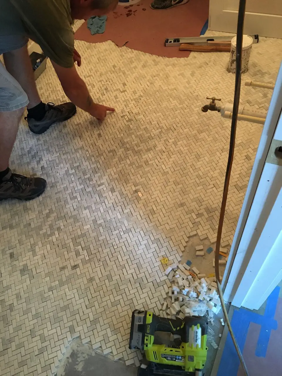 Marble herringbone tile bathroom floor - That Homebird Life Blog