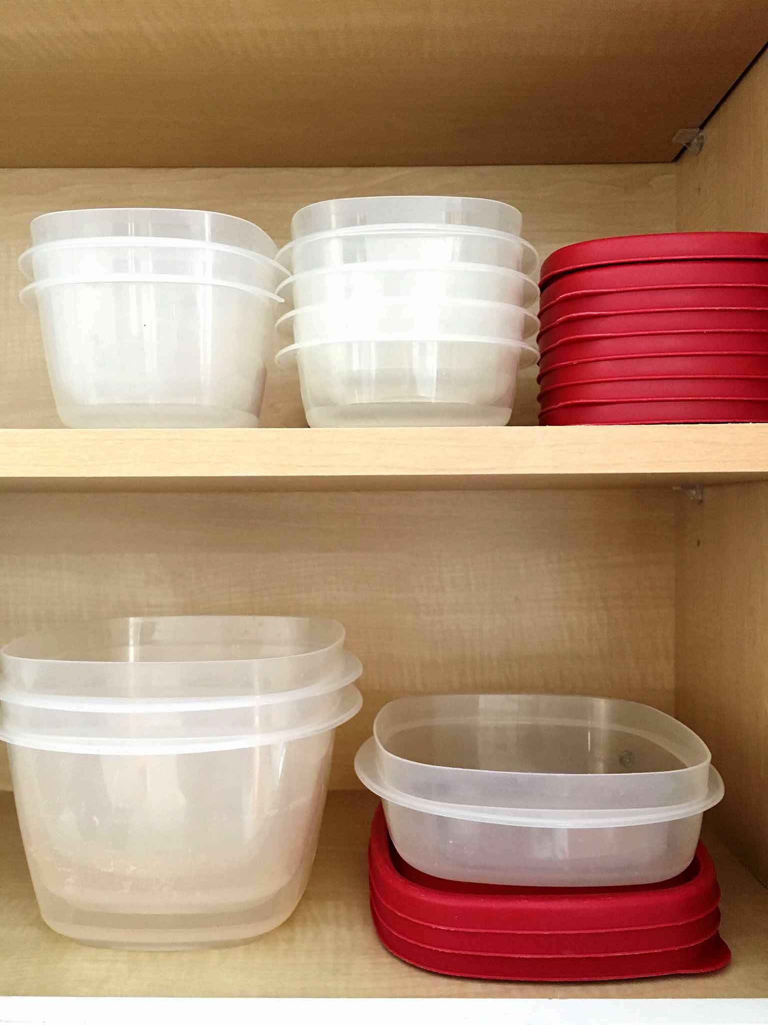 Rubbermaid Easy Find Lids kitchen cabinet