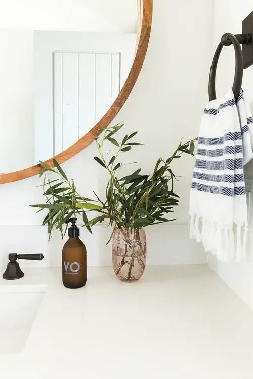 Four Simple Ways to Add Style to Any Bathroom