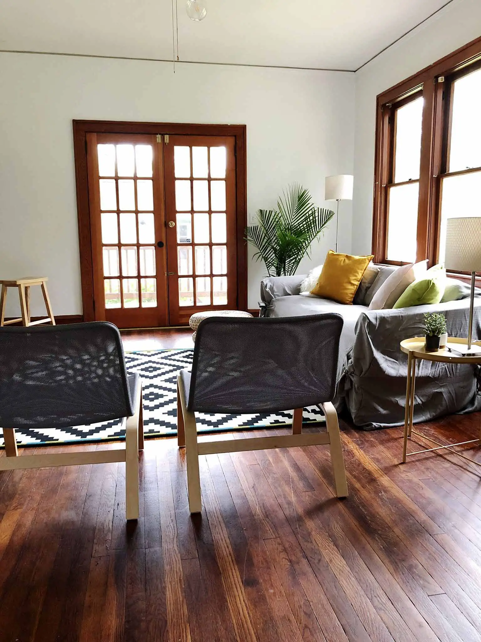 Modern minimalist room makeover on a budget - That Homebird Life Blog