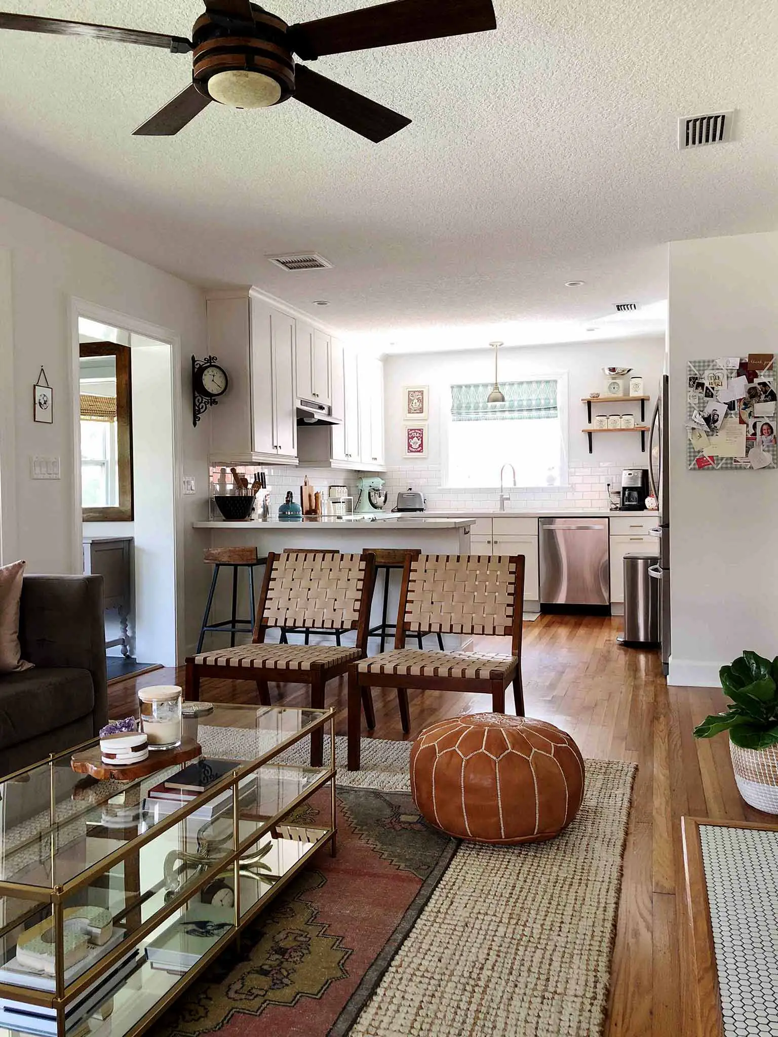 Layered and cozy living room - boho mid century modern - That Homebird Life Blog
