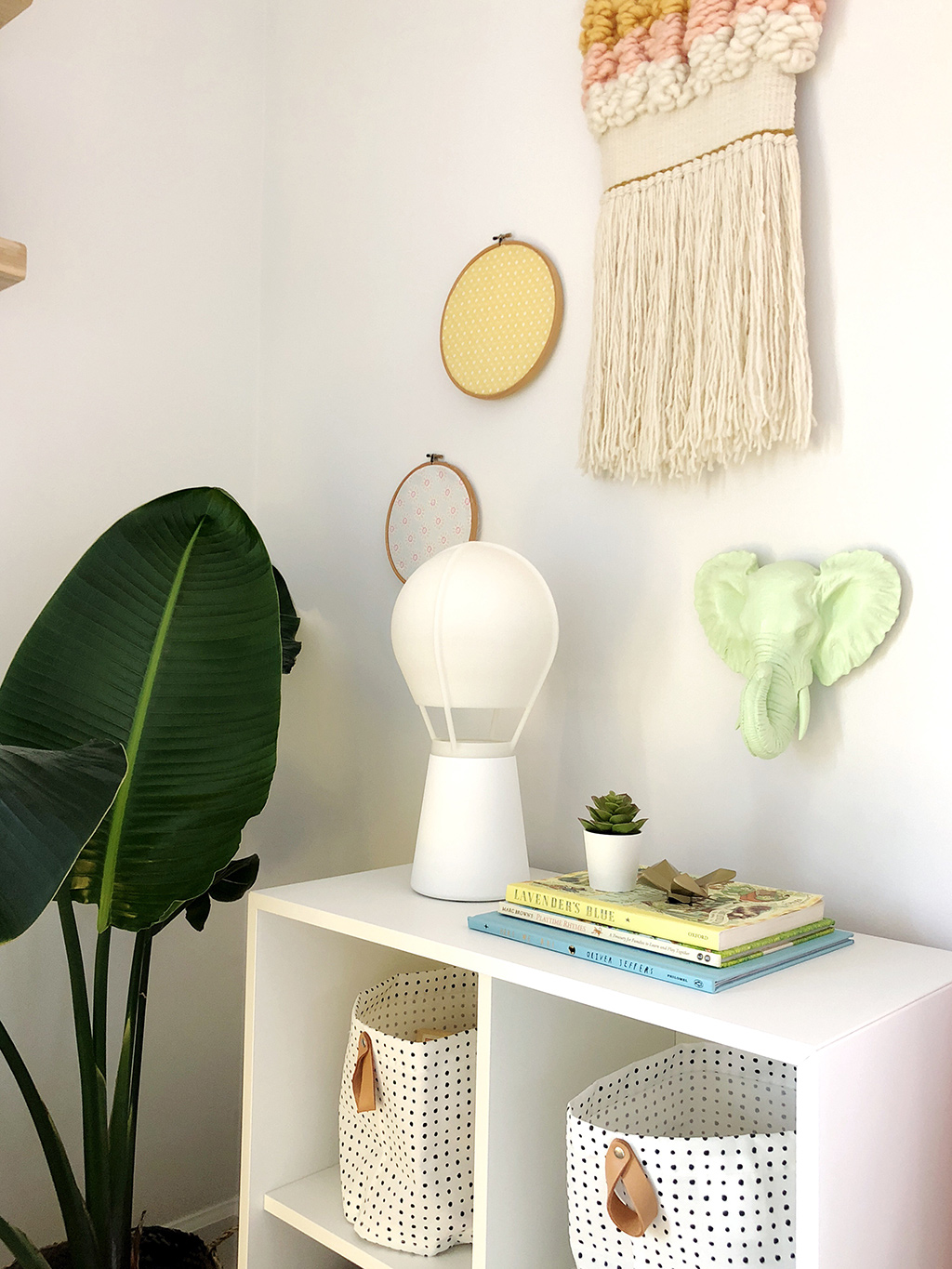 corner of girls bedroom with gantri table lamp