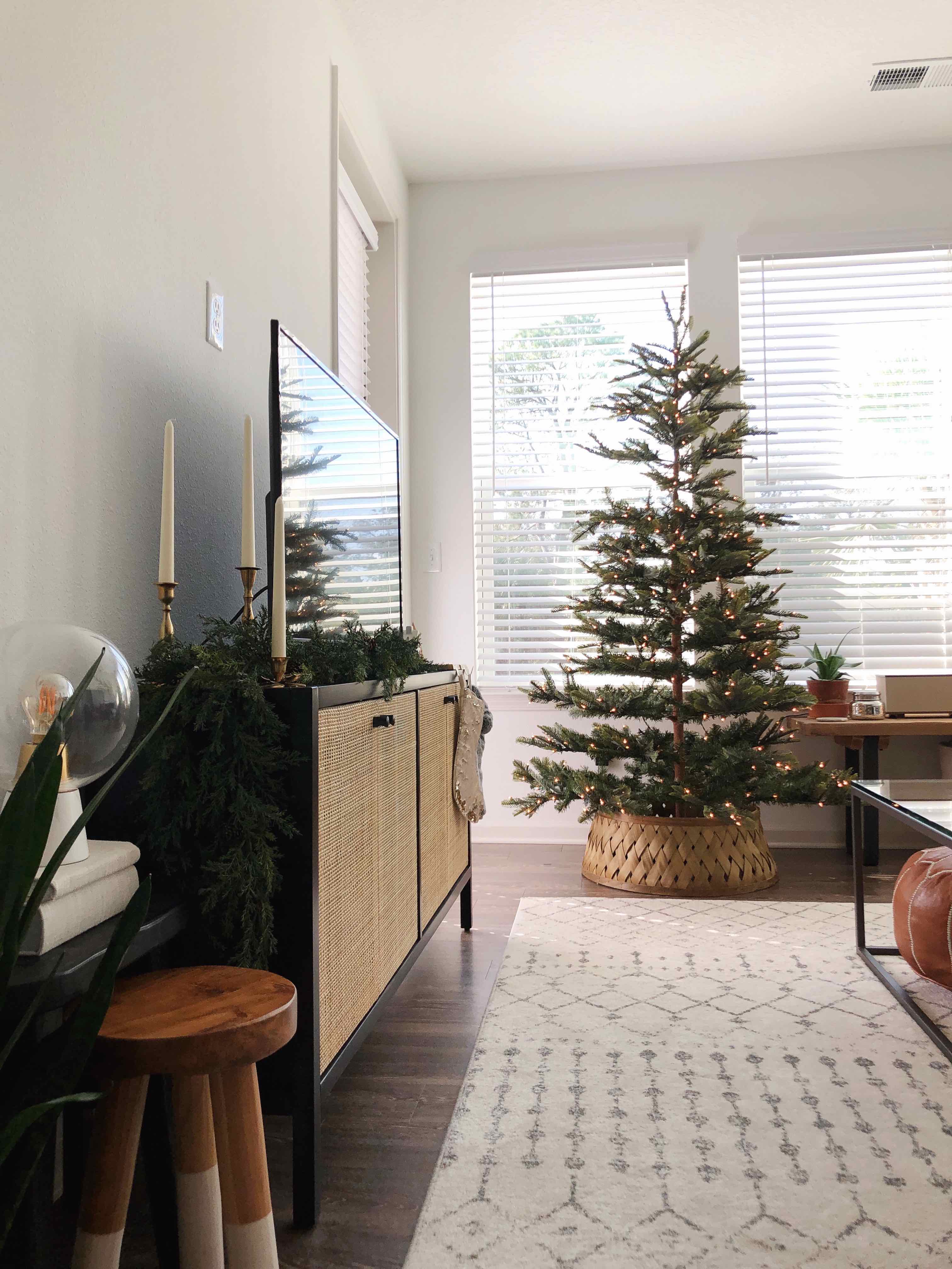 living room with christmas tree